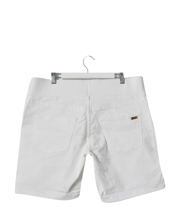 A White Shorts from Ripe in size S for maternity. (Back View)