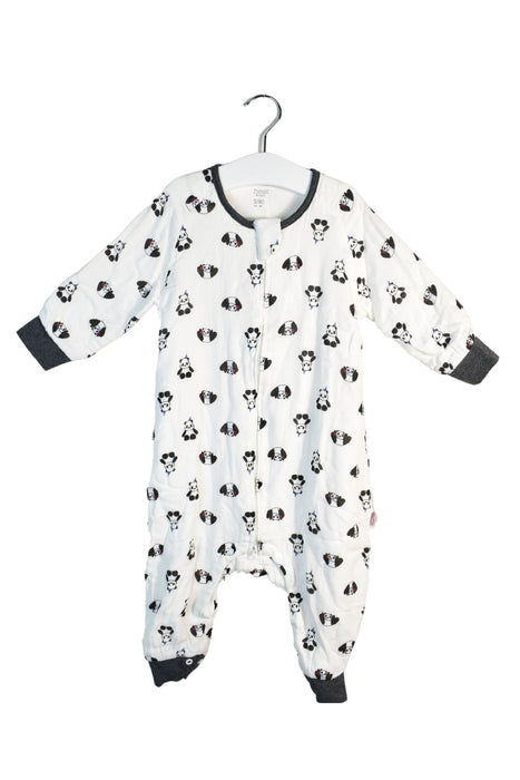 A Black Sleepsacs from Nest Designs in size 6-12M for neutral. (Front View)