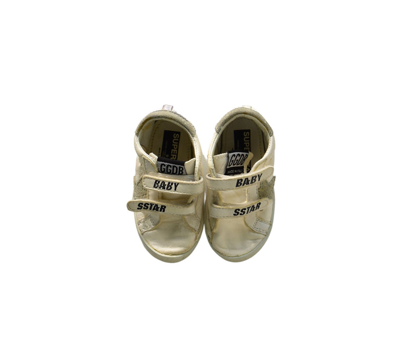 A White Sneakers from Golden Goose in size 18-24M for neutral. (Back View)