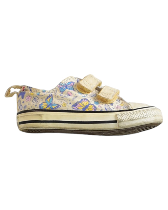 A  Sneakers from Converse in size 18-24M for girl. (Front View)