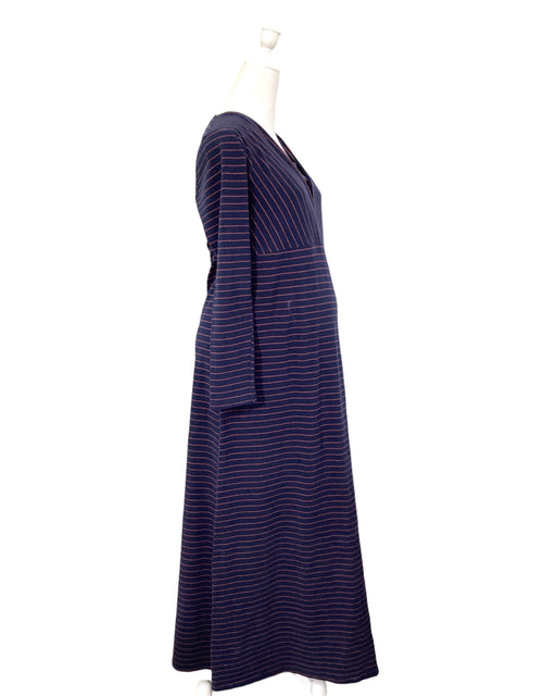 A  Long Sleeve Dresses from 9months in size M for maternity. (Front View)
