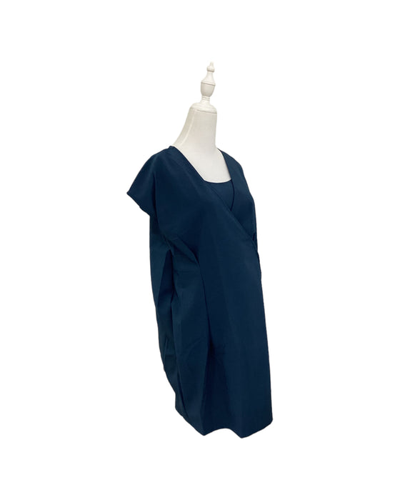 A Green Sleeveless Dresses from Dote in size M for maternity. (Front View)