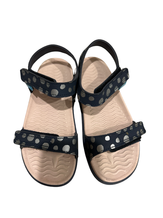 A Pink Sandals from Native Shoes in size 6T for girl. (Back View)