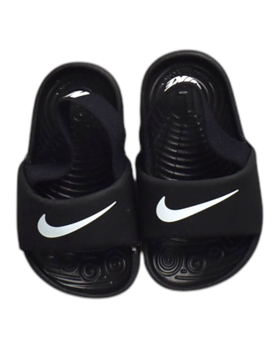 A Black Slippers from Nike in size 12-18M for neutral. (Back View)