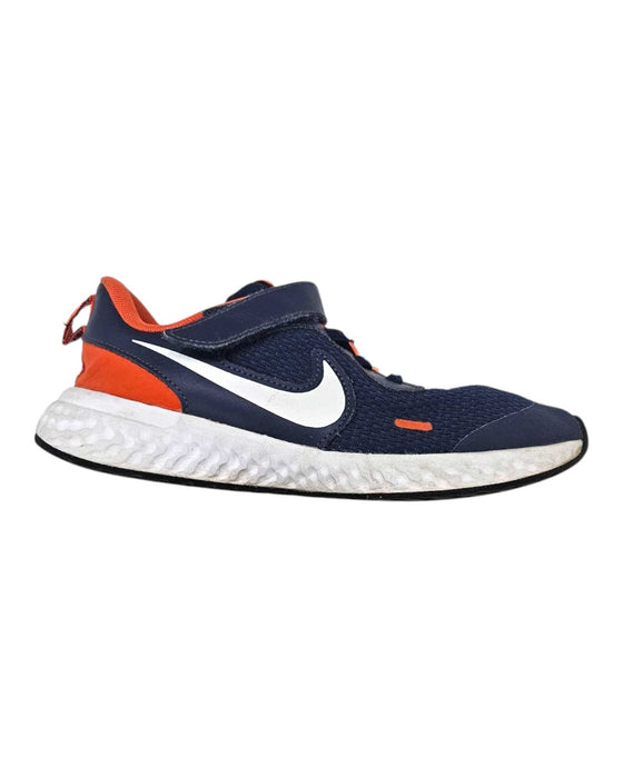 A  Sneakers from Nike in size 10Y for neutral. (Front View)