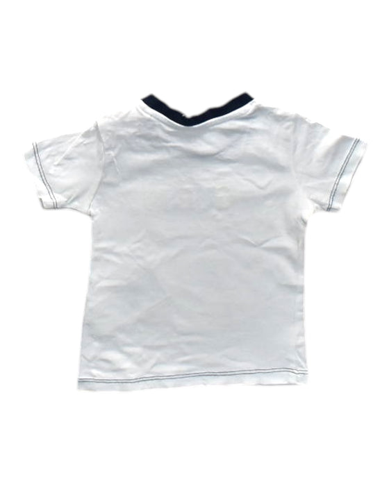 A White Short Sleeve T Shirts from Guess in size 6-12M for neutral. (Back View)