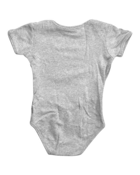 A Grey Short Sleeve Bodysuits from Oeteo in size 6-12M for neutral. (Back View)
