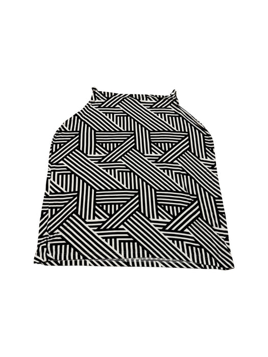 A Black Nursing Covers from Bebe au Lait in size O/S for neutral. (Front View)