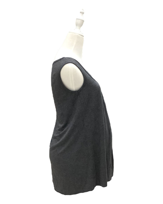 A Grey Sleeveless Tops from Annee Matthew in size Maternity-S for maternity. (Back View)