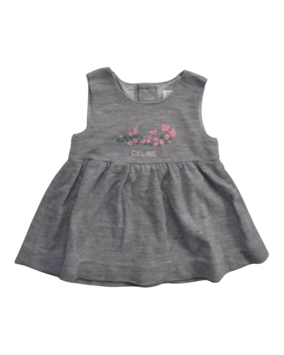 A Grey Sleeveless Dresses from Celine in size 2T for girl. (Front View)