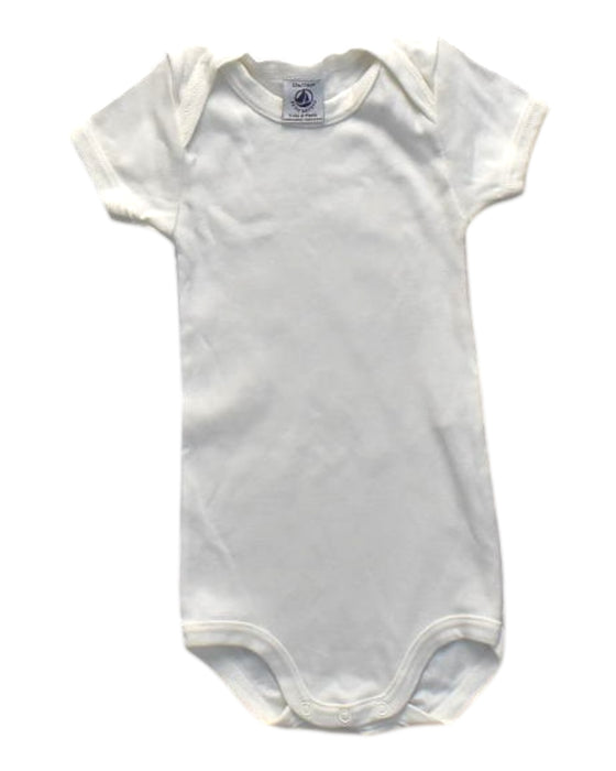 A White Short Sleeve Bodysuits from Petit Bateau in size 6-12M for neutral. (Front View)