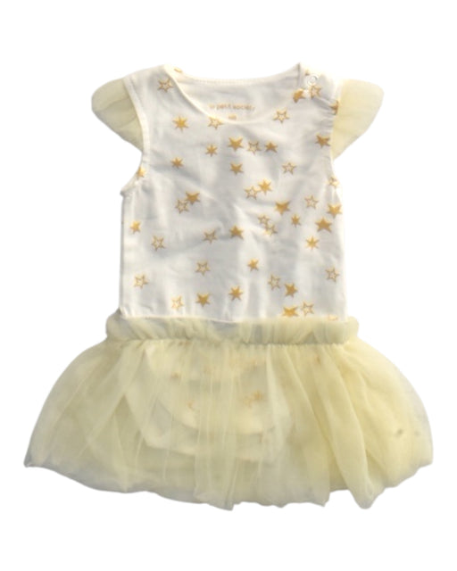 A White Sleeveless Dresses from Le Petit Society in size Newborn for girl. (Front View)