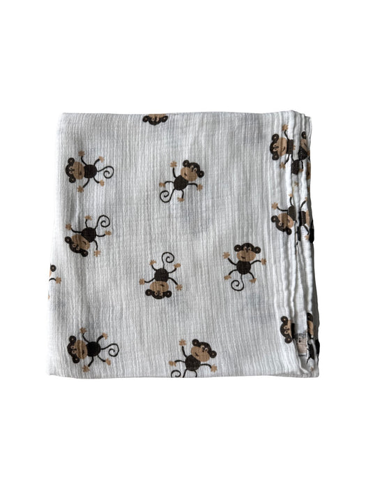 A White Swaddles from Aden & Anais in size O/S for neutral. (Front View)