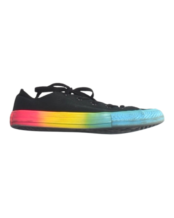 A Multicolour Sneakers from Converse in size 10Y for girl. (Front View)