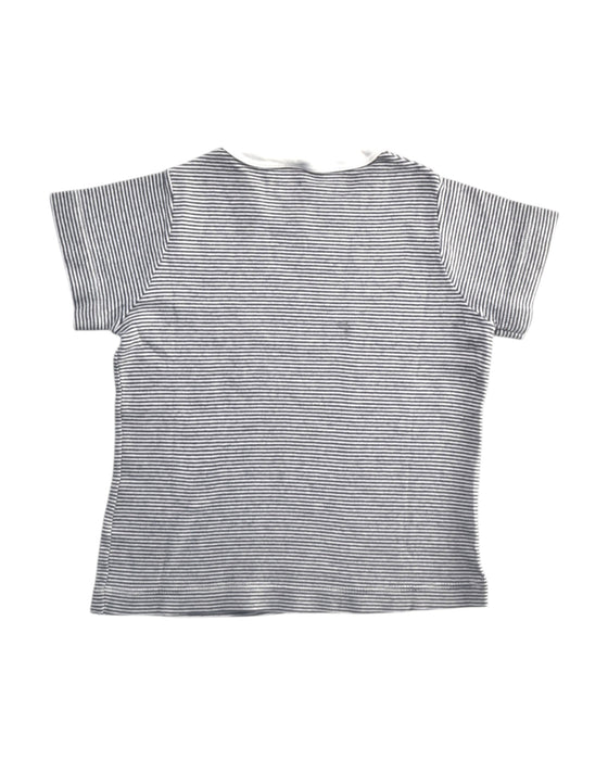 A Grey Short Sleeve T Shirts from Petit Bateau in size 4T for boy. (Back View)