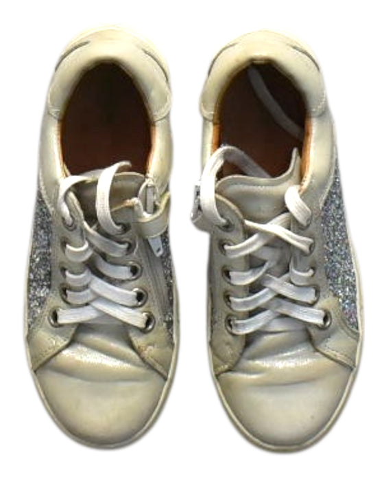 A White Sneakers from Froddo in size 11Y for girl. (Back View)