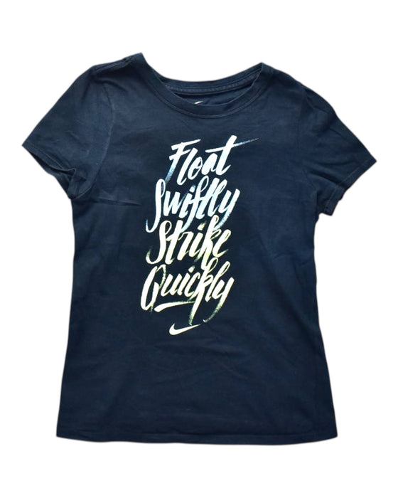 A Navy Short Sleeve T Shirts from Nike in size 8Y for girl. (Front View)
