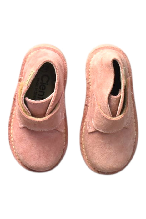 A Pink Booties from Cienta in size 18-24M for girl. (Back View)