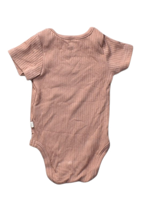 A Pink Short Sleeve Bodysuits from Mori in size Newborn for girl. (Back View)