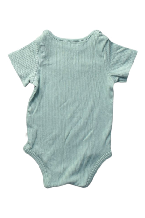 A Green Short Sleeve Bodysuits from Mori in size 6-12M for boy. (Back View)