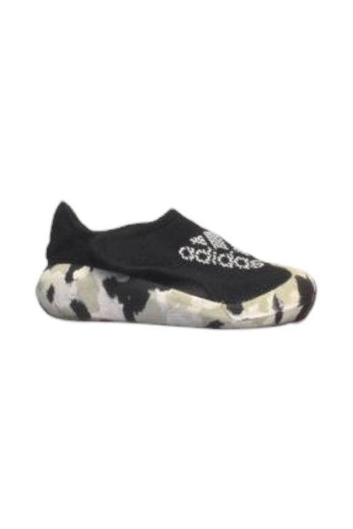 A Multicolour Sandals from Adidas in size 12-18M for boy. (Front View)