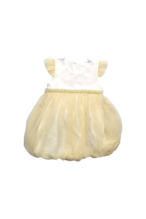 A White Sleeveless Dresses from Le Petit Society in size 6-12M for girl. (Front View)