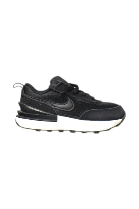 A Black Sneakers from Nike in size 18-24M for boy. (Front View)