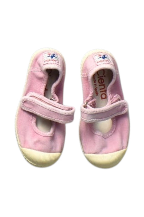 A Pink Flats from Cienta in size 18-24M for girl. (Back View)