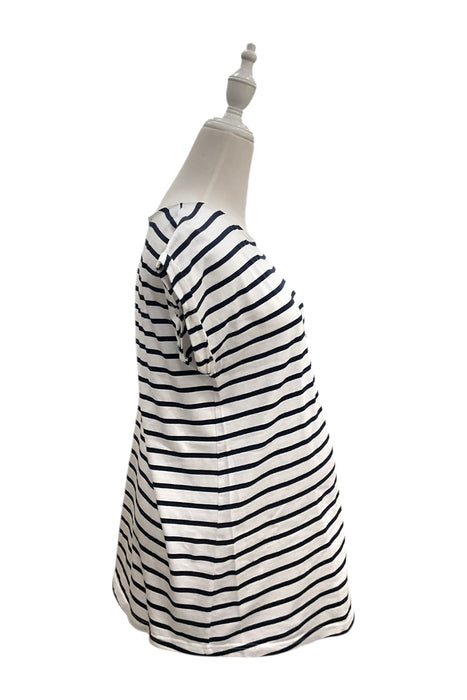 A White Short Sleeve T Shirts from Jojo Maman Bébé in size Maternity-M for maternity. (Back View)