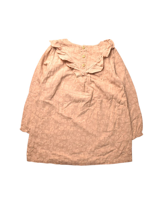 A Beige Long Sleeve Dresses from Buho in size 4T for girl. (Back View)