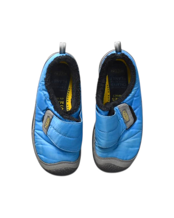 A Blue Casual Boots from Keen in size 9Y for boy. (Back View)