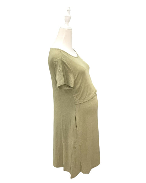 A Green Short Sleeve Dresses from Jump Eat Cry in size Maternity-S for maternity. (Back View)