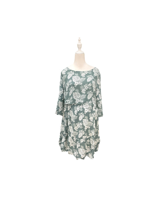 A Green Long Sleeve Dresses from Jump Eat Cry in size Maternity-S for maternity. (Front View)