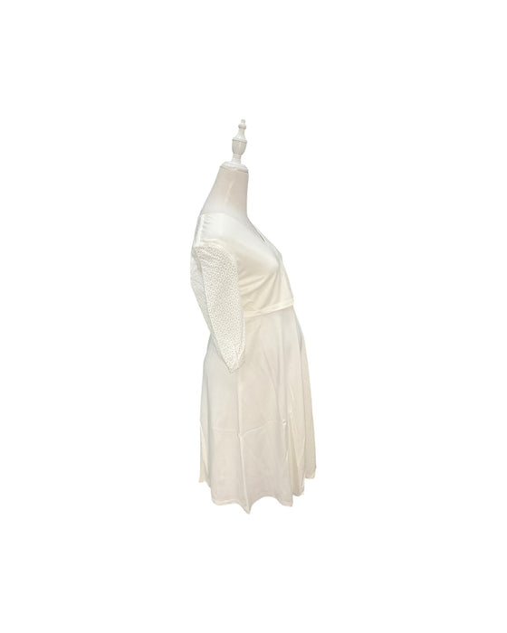 A Ivory Short Sleeve Dresses from Dear in size Maternity-S for maternity. (Back View)