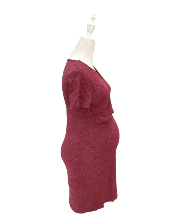 A Burgundy Short Sleeve Dresses from Mothercot in size Maternity-S for maternity. (Back View)