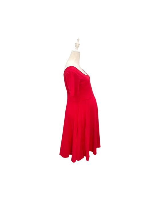 A Red Short Sleeve Dresses from Mothercot in size Maternity-S for maternity. (Back View)