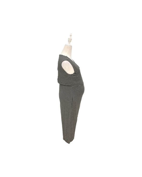 A Black Sleeveless Rompers from Jump Eat Cry in size Maternity-S for maternity. (Back View)