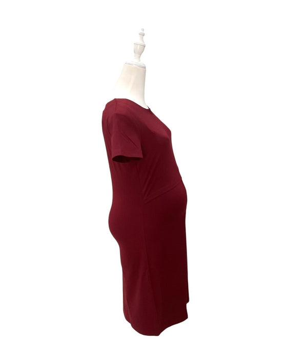A Burgundy Short Sleeve Dresses from Jump Eat Cry in size Maternity-S for maternity. (Back View)