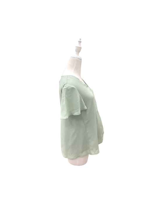 A Green Short Sleeve Tops from Dear in size Maternity-S for maternity. (Back View)