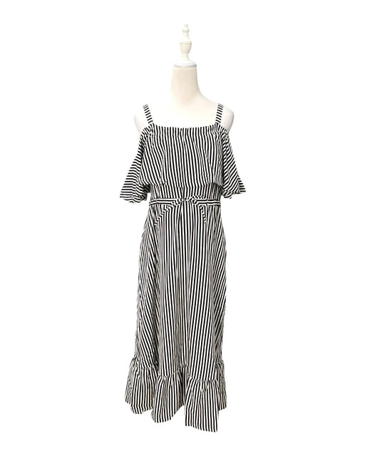 A Black Sleeveless Dresses from Mothercot in size Maternity-S for maternity. (Front View)