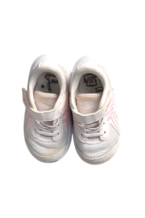 A Beige Sneakers from ASICS in size 18-24M for girl. (Back View)