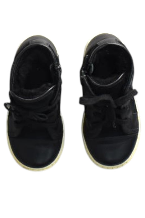A Black Sneakers from Dolce & Gabbana in size 3T for neutral. (Back View)
