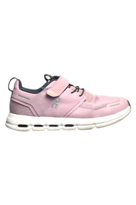 A Pink Sneakers from On  in size 7Y for girl. (Front View)
