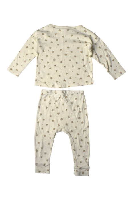 A Ivory Pants Sets from Quincy Mae in size 18-24M for girl. (Back View)
