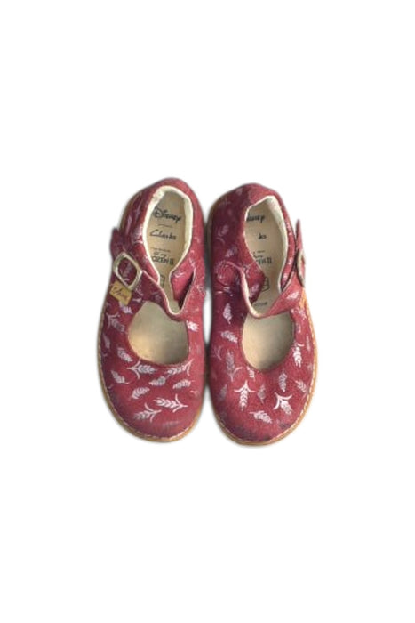 A  Flats from Clarks in size 3T for girl. (Back View)