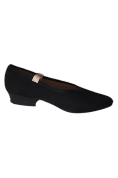 A  Flats from Bloch in size 5T for girl. (Front View)