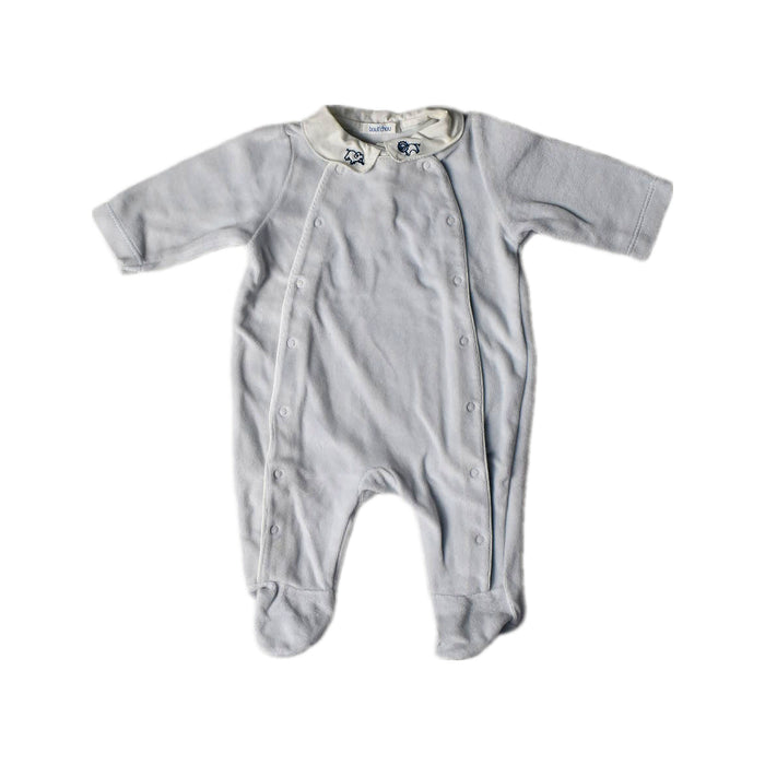 A White Onesies from Bout'Chou in size 0-3M for neutral. (Front View)