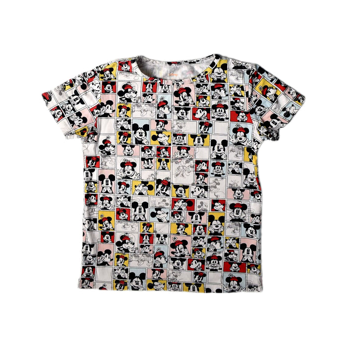 A Multicolour Short Sleeve T Shirts from Disney X Elly in size 5T for neutral. (Front View)