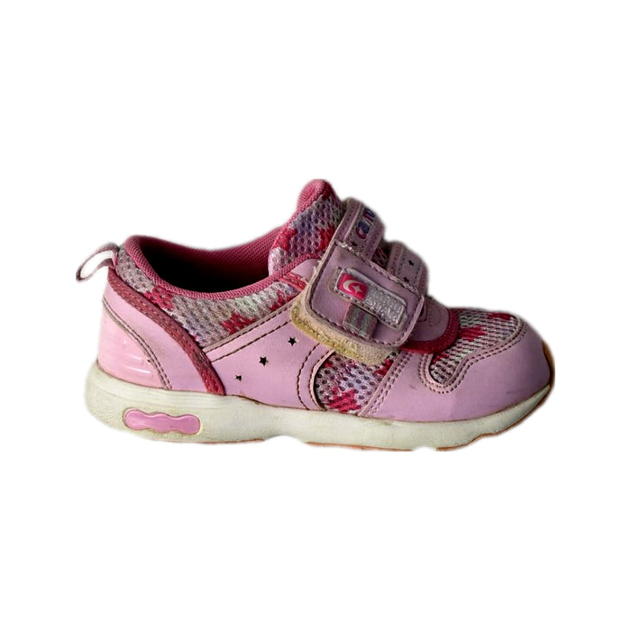 A Pink Sneakers from Moonstar in size 4T for girl. (Front View)