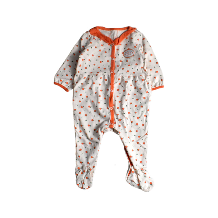 A White Onesies from Sergent Major in size 6-12M for girl. (Front View)